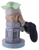 A figurine of Grogu from Star Wars holding a video game controller. Anteprima dell’immagine prodotto