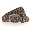 A leopard print belt with a silver buckle on a white background. Produktbild-Vorschau