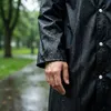 Universelle Regenjacke – Cape-Jacke Mit Kapuze, Schwarz Produktbild-Vorschau 4