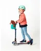 Micro Kinderroller Mini Micro Deluxe, plegable, con luces Vista previa de la imagen del producto 7