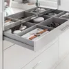 Aachen Drehtürenschrank mit Spiegel 4-türig 135 cm Weiß Produktbild-Vorschau 7