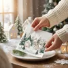 20 Servietten Snowy Houses - Weiße Winterhäuser im Wald Produktbild-Vorschau 2