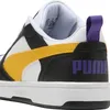 Close-up of the back heel of a Puma sneaker. Voir les images du produit