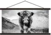 MuchoWow® Textilposter Schottisches Hochlandrind - Berg - Produktbild-Vorschau 1