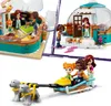 A collage of three LEGO Friends sets, showing different winter-themed scenes with mini-doll figures and accessories. Produktbild-Vorschau
