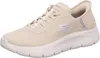 A single beige Skechers sneaker is shown from a side angle against a white background. Náhľad obrázku produktu