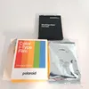 Polaroid i-Type film packaging and a film cartridge. Náhled obrázku produktu