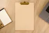 CLIPBOARD blocco di scrittura in legno A4 con clip dorata Anteprima dell’immagine prodotto 4