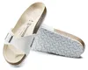 Birkenstock Madrid Damen-Pantoletten in Weiß – weite Produktbild-Vorschau 2
