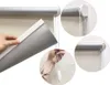 A collage of images showing details of a roller blind, including how it is operated and mounted. Anteprima dell’immagine prodotto