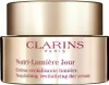 Clarins Nutri-Lumière Emulsione Giorno per il Viso Anteprima dell’immagine prodotto 10