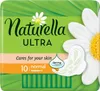 A package of Naturella Ultra Normal sanitary pads with chamomile flowers and a depiction of a sanitary pad. Produktbild-Vorschau