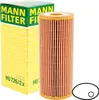 A product shot of a MANN-FILTER oil filter and its packaging. Náhled obrázku produktu