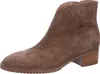 A single brown suede boot shown from the side against a white background. Anteprima dell’immagine prodotto
