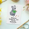 Mr. & Mrs. Panda Postkarte Koala Münzen sammeln - Weiß - Produktbild-Vorschau 2