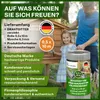 A father and daughter are standing next to a chicken coop, with a roll of wire mesh in the foreground. The image highlights product features and benefits. Produktbild-Vorschau