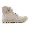 A single beige Palladium boot is shown against a white background. Náhled obrázku produktu