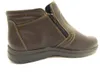 A single brown leather boot with a zipper on a white background. Anteprima dell’immagine prodotto
