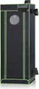 A black and green grow tent is shown against a white background. Voir les images du produit