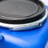 Close-up of the lid and locking mechanism of a blue plastic drum. Podgląd zdjęcia produktu