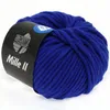 A ball of blue yarn with a label. Produktbild-Vorschau
