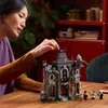 LEGO Icons La Villa del Sindaco 11383 – La Valle di Anteprima dell’immagine prodotto 8
