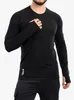 Mons Royale Temple Tech Hood Black M Produktbild-Vorschau 3