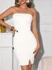 Trägerloses, figurbetontes Minikleid für Damen, geeignet Produktbild-Vorschau 3