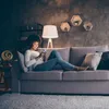 Stojan na květiny Relaxdays, 2 patra v imitaci dřeva, kov, Náhled obrázku produktu 3