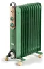 A vintage-style oil-filled radiator. Voir les images du produit