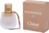 A bottle of Chloé Nomade Eau de Parfum and its packaging are displayed side-by-side against a white background. Anteprima dell’immagine prodotto