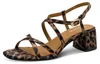 Tamaris Damen Sandalette aus Stoff mit Karree Spitze Produktbild-Vorschau 2