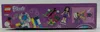 The image shows the side panel of a LEGO Friends Olivias Cupcake-Café toy box. Náhled obrázku produktu