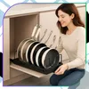 Wysuwany organizer do szafki kuchennej – stojak na talerze Podgląd zdjęcia produktu 7