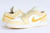 Buty Nike Air Jordan 1 DC0774170 Podgląd zdjęcia produktu 2