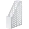 A white plastic magazine holder with a perforated design. Anteprima dell’immagine prodotto
