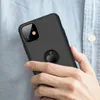 A person's hand holding a black iPhone case with the Apple logo visible. Produktbild-Vorschau