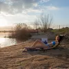 Relaxdays Strandmatte XXL, B x T: 60 x 195 cm, gepolsterte Produktbild-Vorschau 2