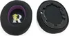 Two black ear pads for headphones are shown against a white background. One ear pad is shown from the front, displaying a white letter 'R' with yellow flowers and a purple inner lining. The other ear pad is shown from the back, revealing its attachment mec Voir les images du produit