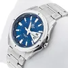A close-up shot of a Casio Edifice men's watch with a blue dial and silver band. Produktbild-Vorschau