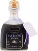 A bottle of Patron XO Cafe liqueur. Anteprima dell’immagine prodotto