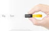 A hand holds a small USB-C cable with a yellow loop, next to text indicating its weight and length. Anteprima dell’immagine prodotto