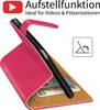 A pink book-style phone case is shown open, revealing card slots and a phone inserted. Text overlays describe its features. Produktbild-Vorschau