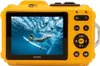 A person surfing underwater is displayed on the screen of a yellow camera. Anteprima dell’immagine prodotto