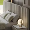 Ensemble de chambre à coucher beige Lit rembourré design 2 Voir les images du produit 1