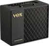 A studio shot of a guitar amplifier. Podgląd zdjęcia produktu
