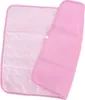 A pink pet cooling mat is shown laid out flat, with one half folded over the other. Produktbild-Vorschau