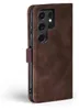 A close-up side view of a brown leather flip case for a smartphone, showing the camera module. Produktbild-Vorschau