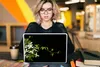 MuchoWow® Laptop Aufkleber Sticker Cover Ein kriechender Produktbild-Vorschau 5