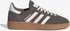 A studio shot of a single Adidas Handball Spezial shoe. Voir les images du produit